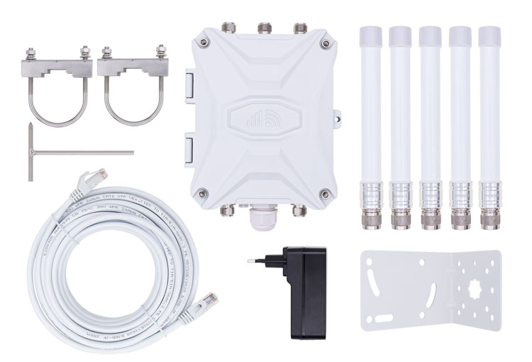 Europe Outdoor 5G Router Package Contents