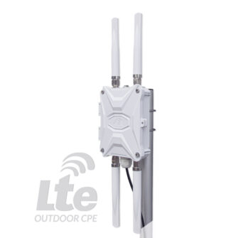 Outdoor 4G WiFi CPE Router on Exterior Pole Weatherproof